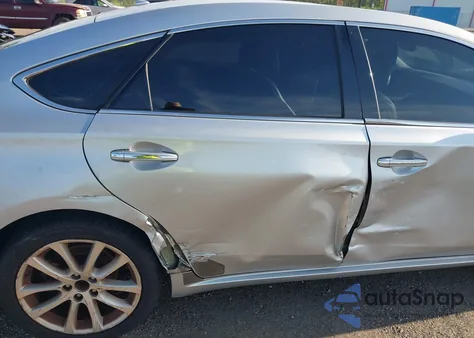 2013 Toyota Avalon Xle Touring z USA, uszkodzony, nr VIN 4T1BK1EB8DU004617